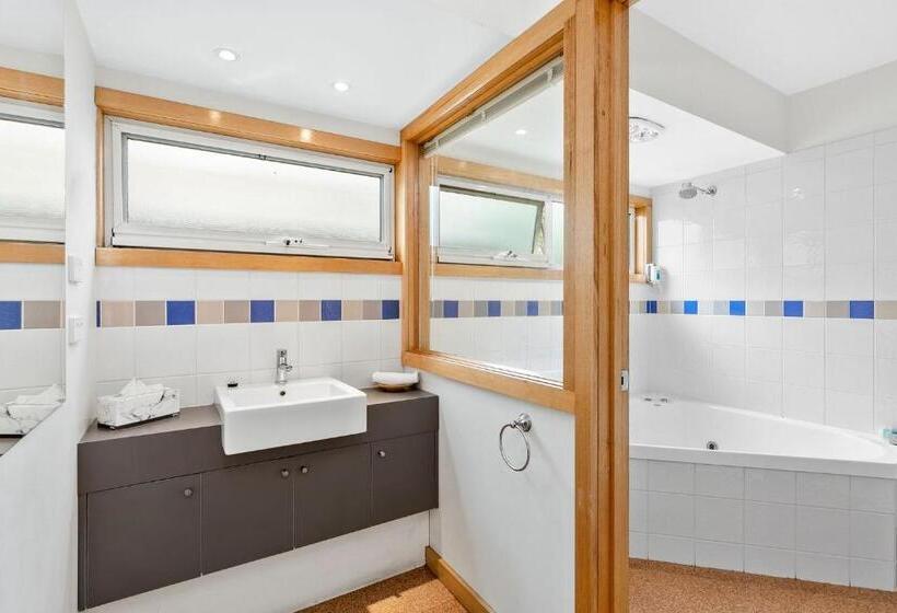 סוויטה דלוקס, Seahaven Village