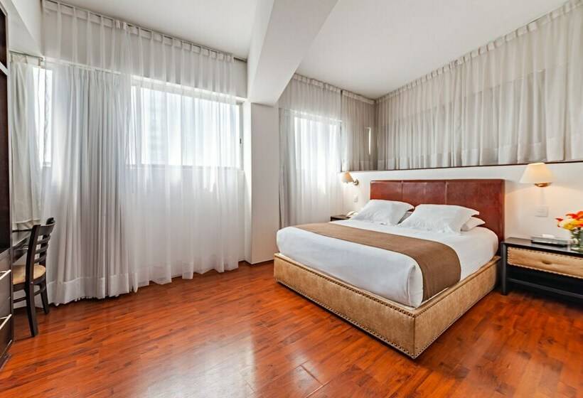 جناح جونيور, Suites Teca Once