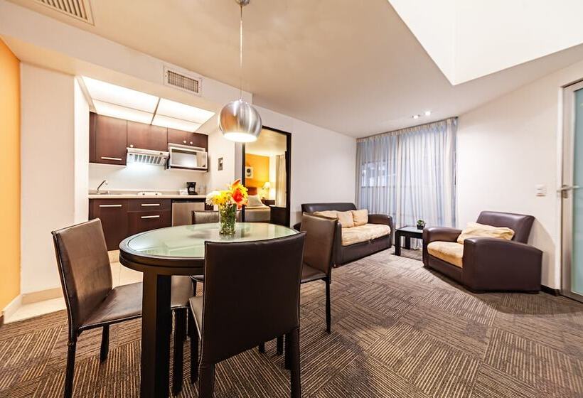 جناح ديلوكس, Suites Teca Once