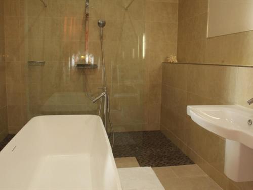 غرفة سوبيريور, Burnhopeside Hall