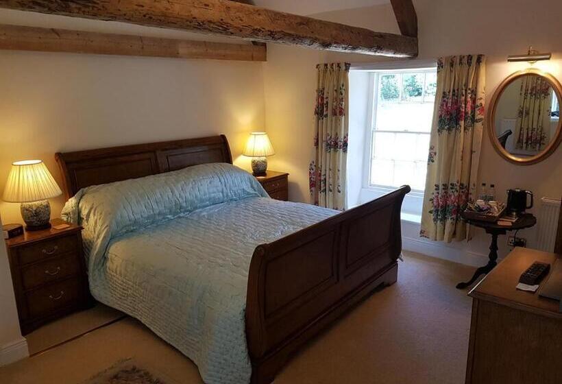 غرفة سوبيريور, Burnhopeside Hall