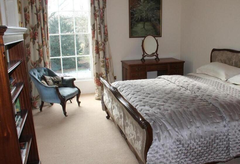 غرفة قياسية, Burnhopeside Hall