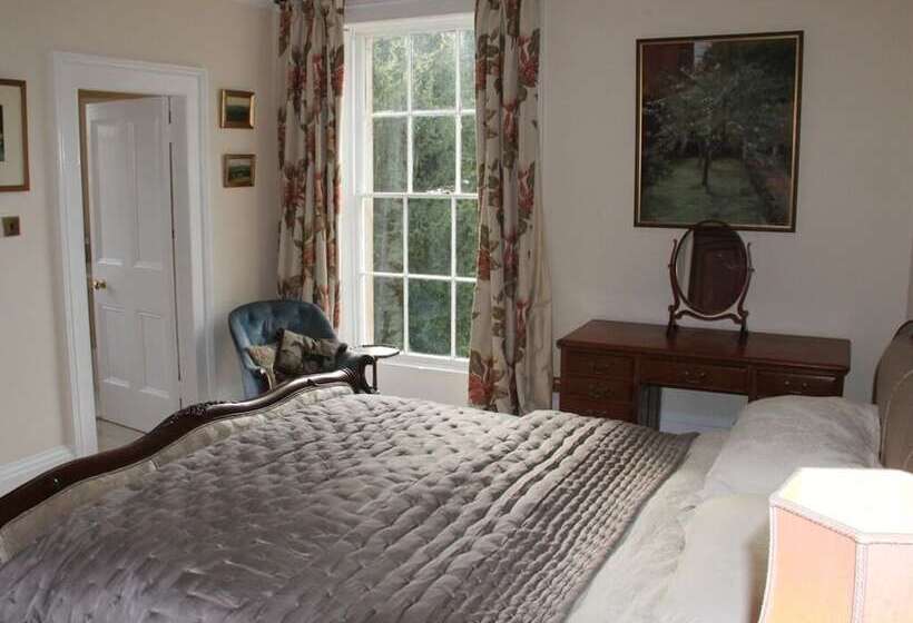 غرفة قياسية, Burnhopeside Hall