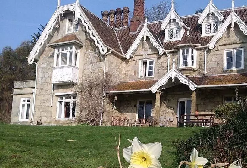 スタンダードルーム, Lisle Combe