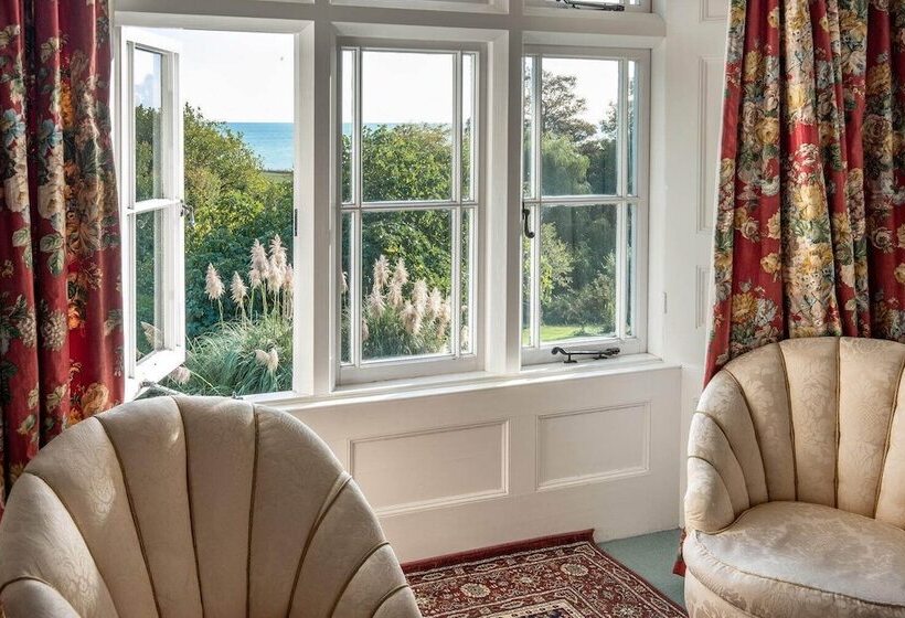 スタンダードルーム, Lisle Combe