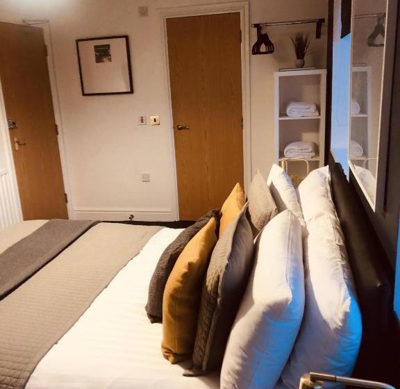 חדר סטנדרט, The Metropolitan Guest House