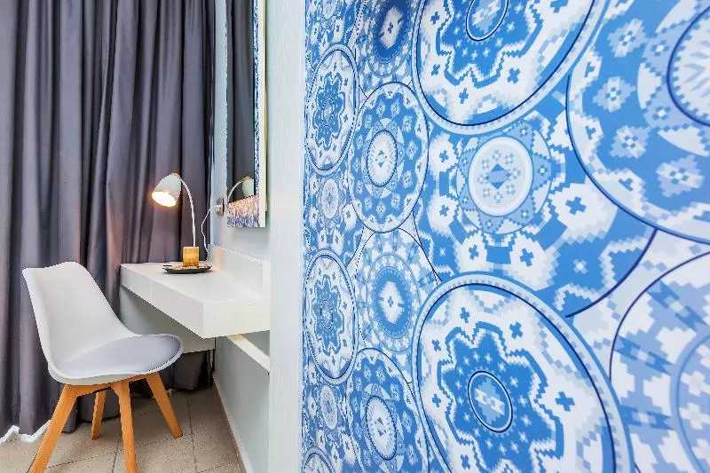 Chambre Standard, Core Hotel Polychrono
