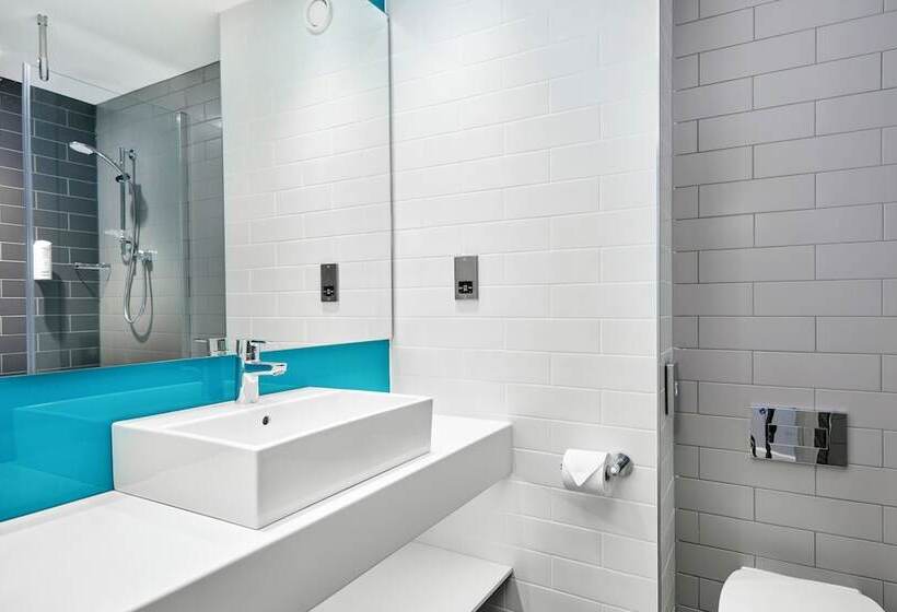 Номер Стандарт, Holiday Inn Express Grimsby, An Ihg