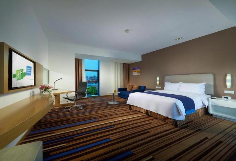 Quarto Estandar, Holiday Inn Express Nantong Downtown By Ihg