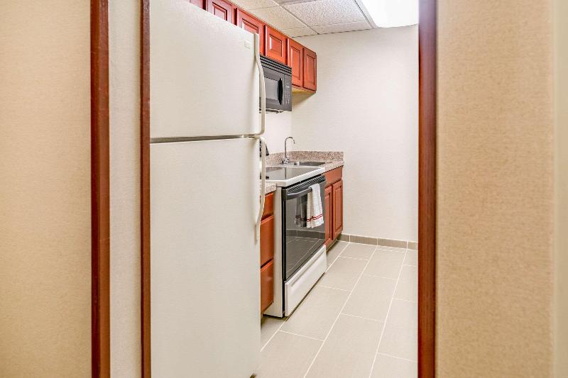 غرفة قياسية لذوى الاحتياجات الخاصة, Holiday Inn Express & Suites Toledo South   Perrysburg, An Ihg