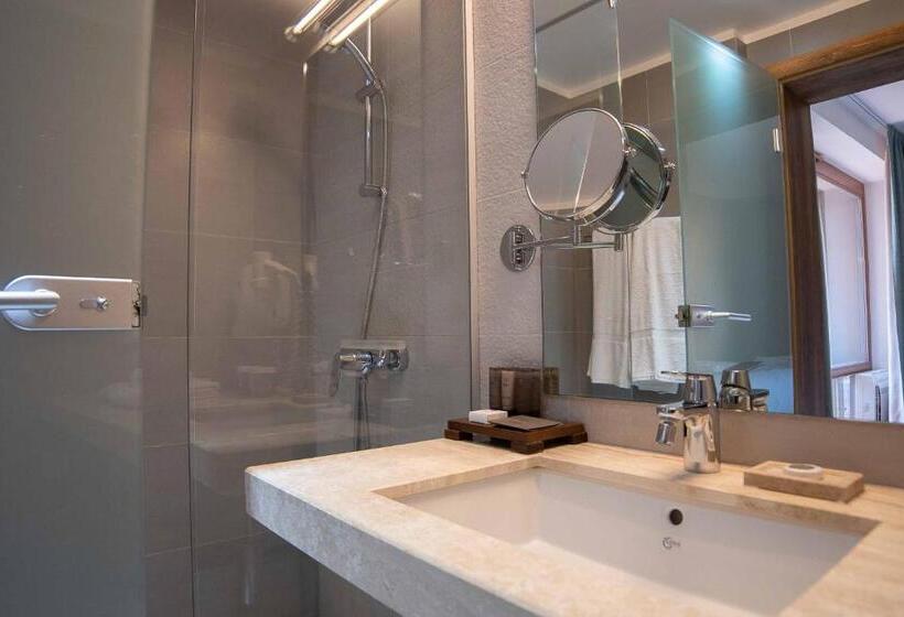 스탠다드 룸, Teleferic Grand