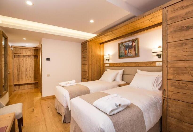 스탠다드 룸, Teleferic Grand