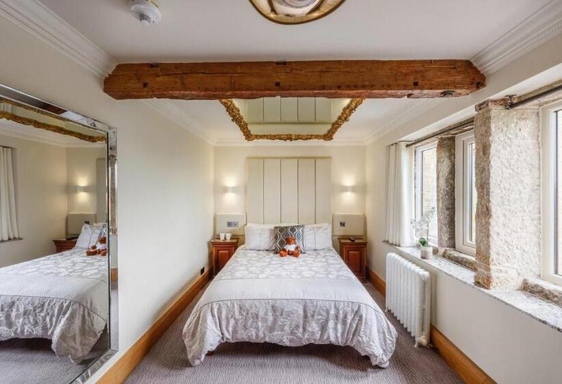 Полулюкс, The Saddleworth