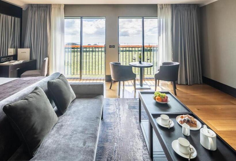 חדר דלוקס, Twr Y Felin