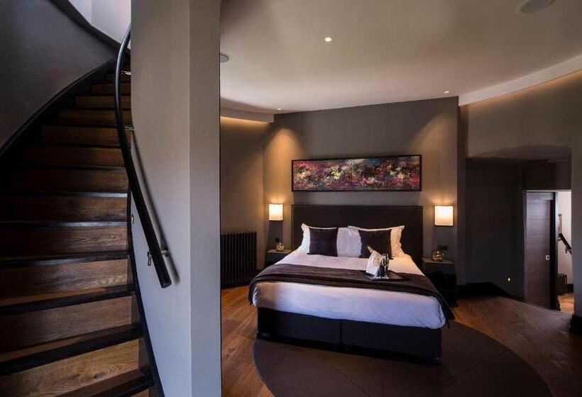 סוויטה, Twr Y Felin