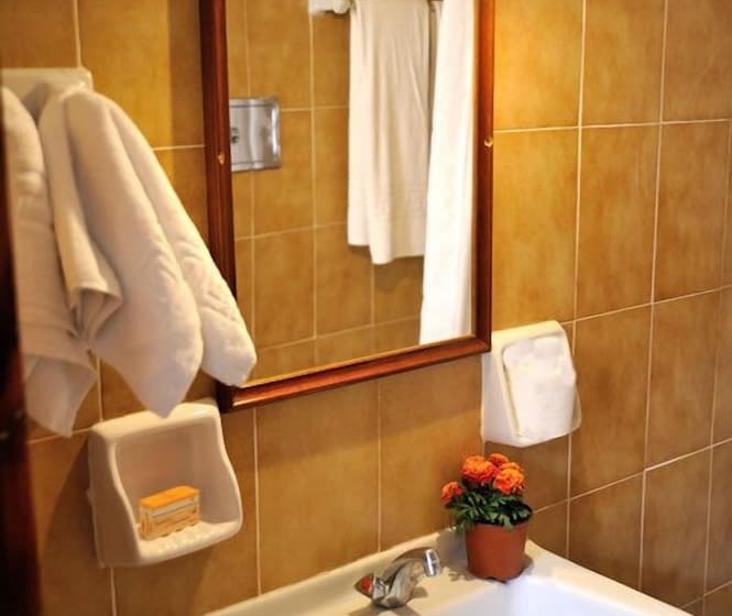 غرفة قياسية, Byzantine