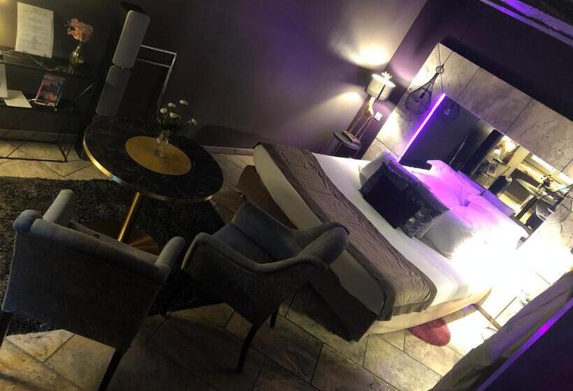 Номер Deluxe, Le Gourguillon