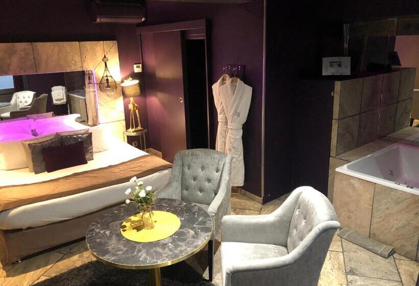 Номер Deluxe, Le Gourguillon