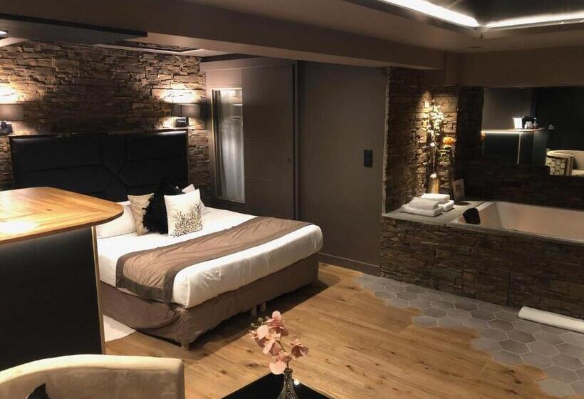 Номер Deluxe, Le Gourguillon