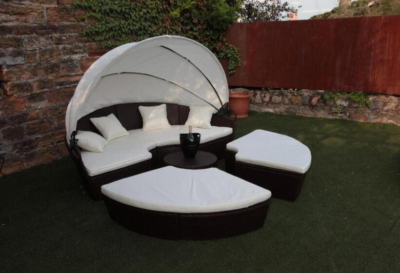 سوییت لوکس, Le Gourguillon