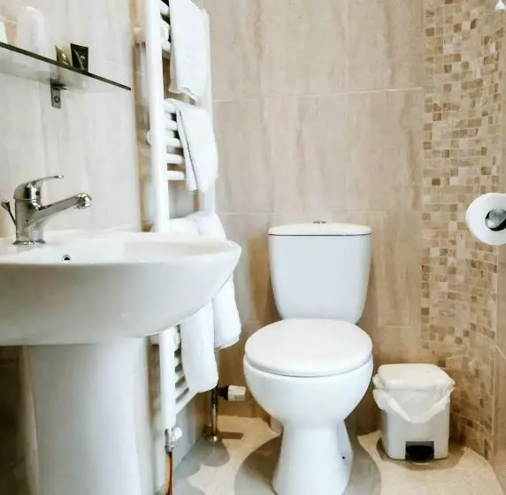 اتاق لوکس با چشم‌انداز دریا, The Sands B&b Rostrevor