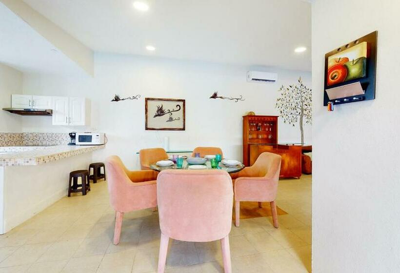 דירת שני חדרים, Mahahual 2