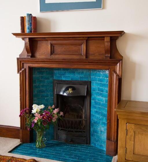 جناح سرير كينج, Tali Ayer