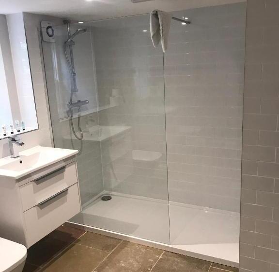 غرفة سوبيريور, The Farmhouse At Bodnant Welsh Food