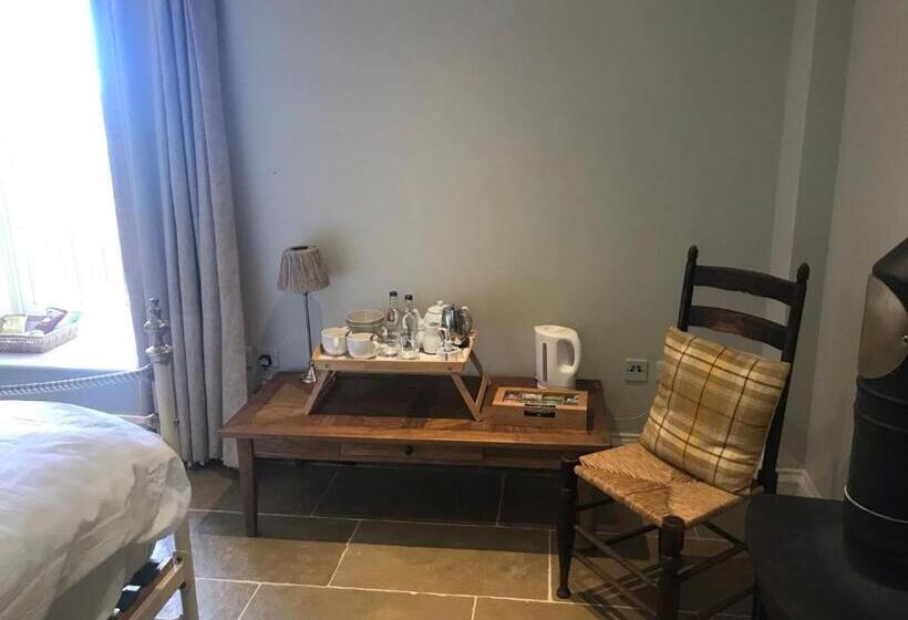 غرفة سوبيريور, The Farmhouse At Bodnant Welsh Food