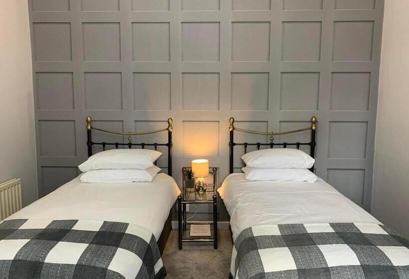 スタンダードルーム, Anglers Arms