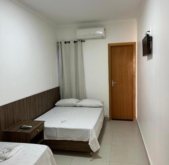 غرفة قياسية, Nova Jerusalem