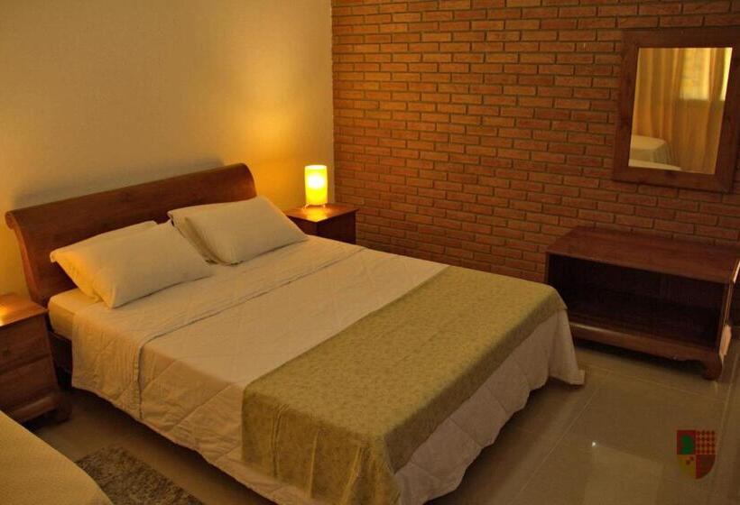 スタンダードルーム, Pousada Dos Condes