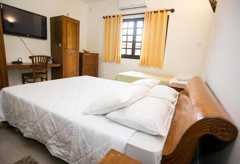 デラックスルーム, Pousada Dos Condes