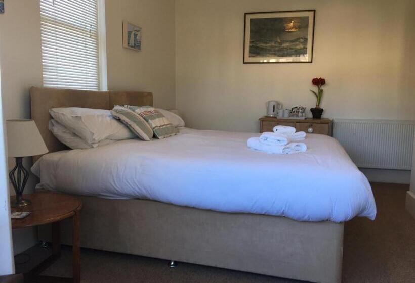 스탠다드 룸, The Pilot Boat Inn, Isle Of Wight