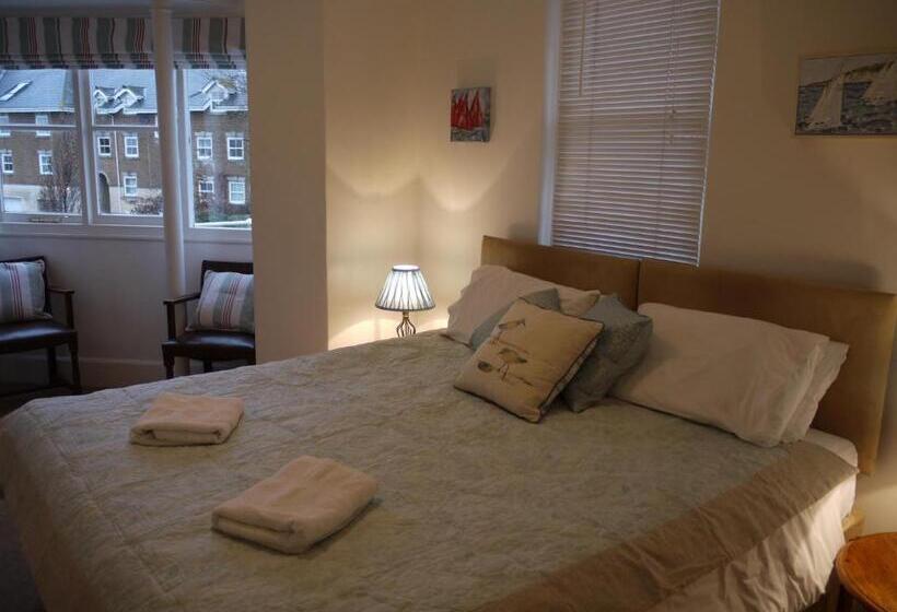 スタンダードルーム, The Pilot Boat Inn, Isle Of Wight