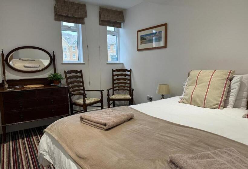 キングサイズベッドのデラックススイート, The Pilot Boat Inn, Isle Of Wight