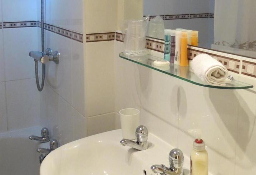 غرفة قياسية, The Wyche Inn