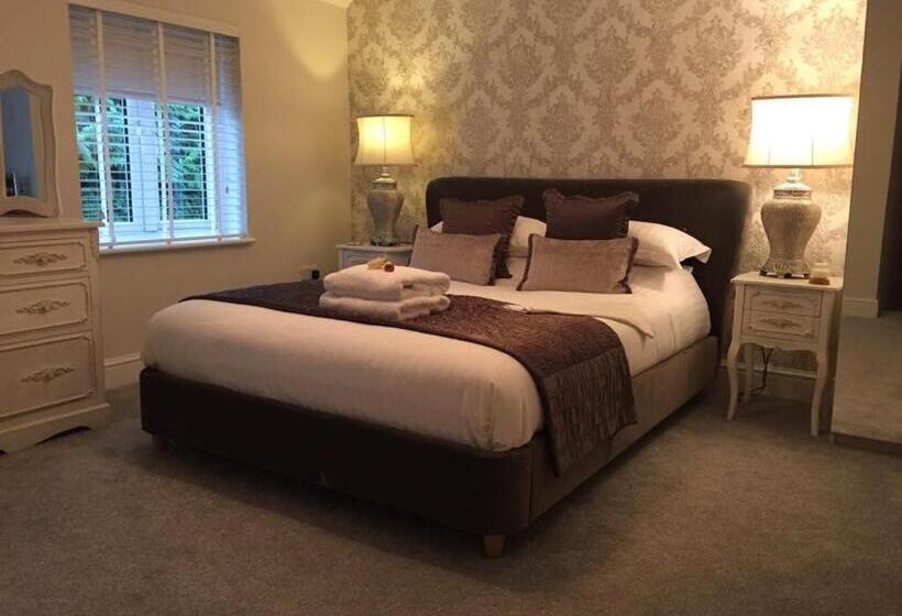 Дом 1 Спальня, Newmarket Boutique Apartments