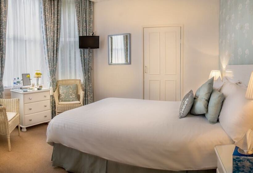 חדר דלוקס יחיד, Balincourt