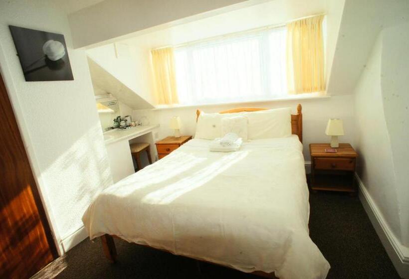 스탠다드 룸, Morrisy House