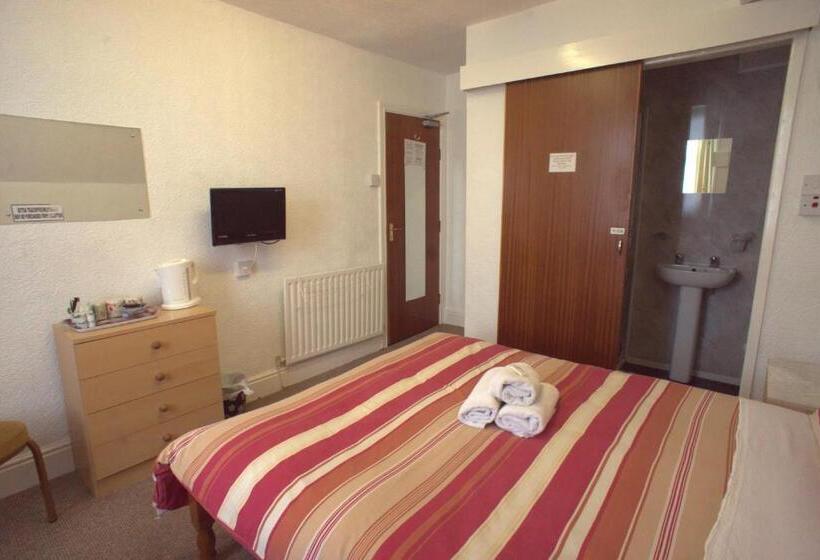 패밀리 룸, Morrisy House