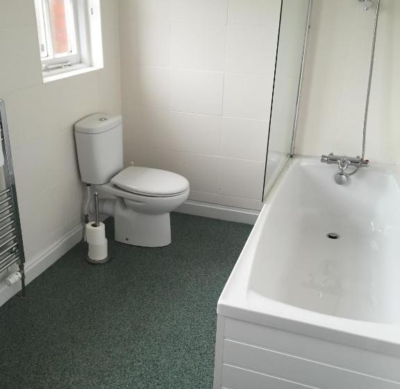 Люкс Семейный 2 Спальни, Stones Hotel And Bar