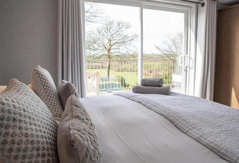 Номер Deluxe с Балконом, Tregaddra Farm B&b