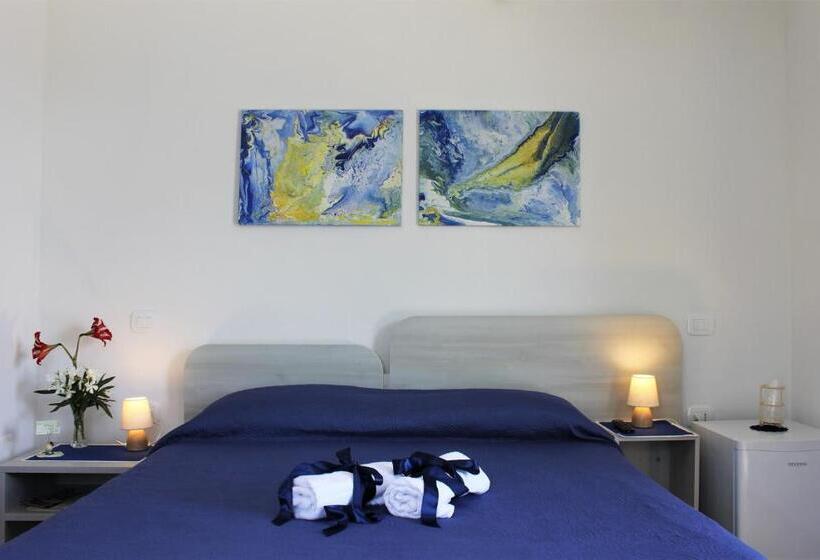 غرفة قياسية رباعية, Verdemare