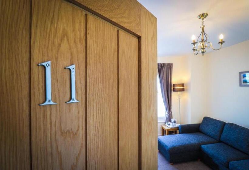 غرفة قياسية مطلّة علي البحر, Beach Front Guest House