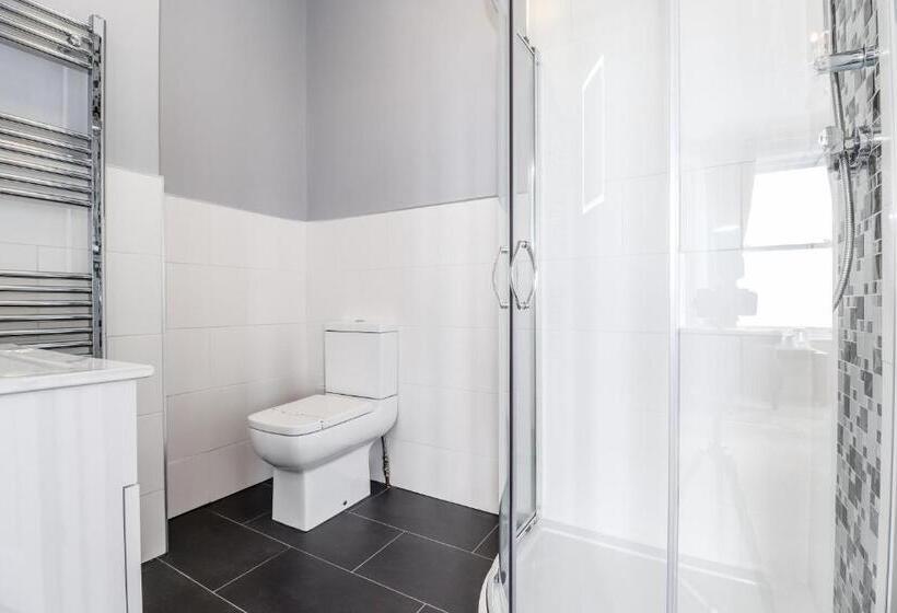 غرفة قياسية سرير كينج, Beach Front Guest House