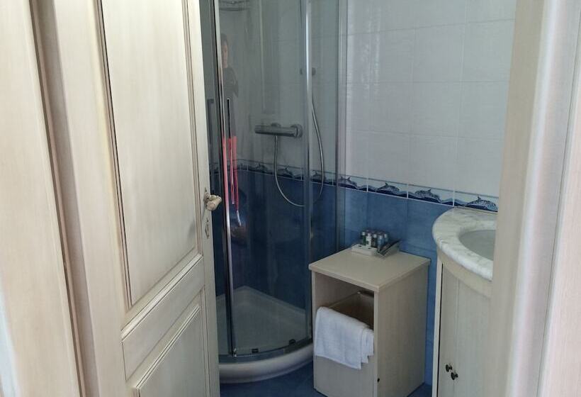 سوییت جونیور, Baia Delphis Resort