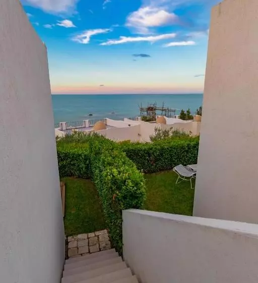 Juniorsviitti, Baia Delphis Resort