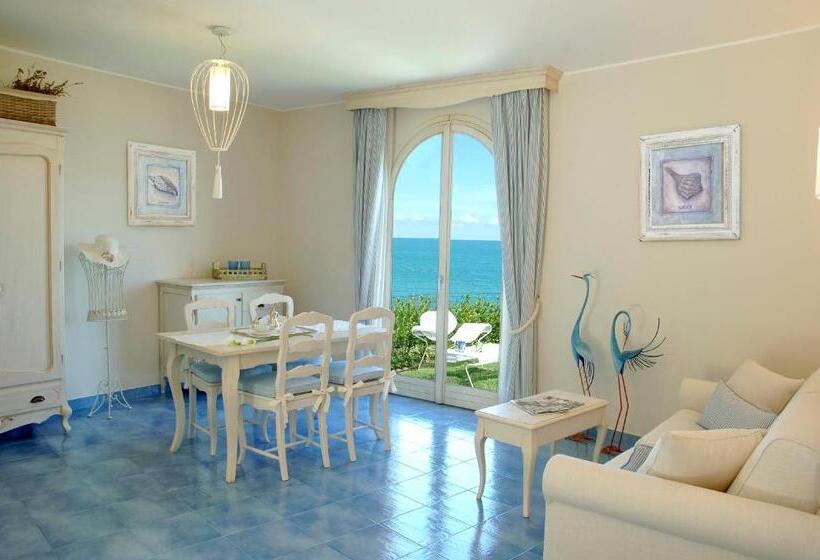 2 Bedrooms Suite Sea View, Baia Delphis Resort