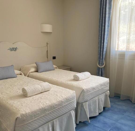 2 Bedrooms Suite Sea View, Baia Delphis Resort